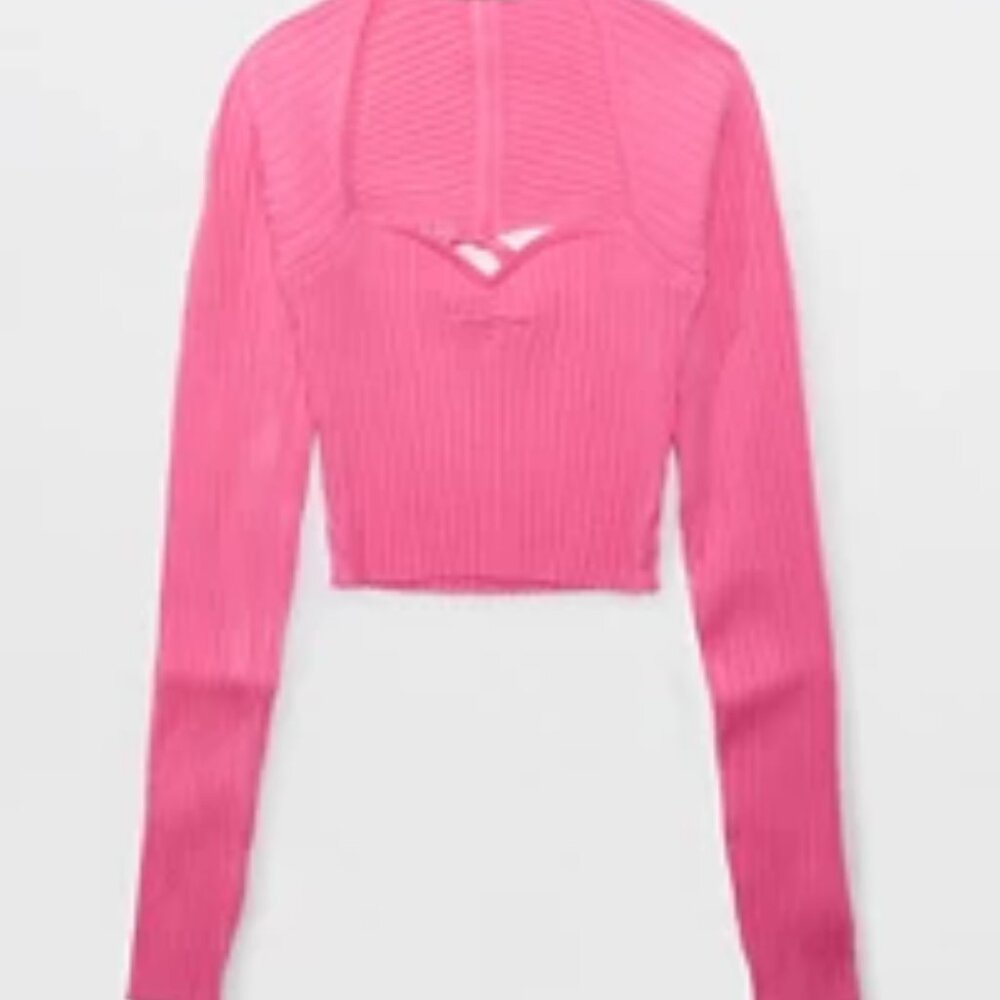 AE Cropped Ruched Sweater NWT - Pink - Size M - Picture 3 of 5